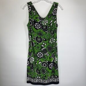 Alyn Paige New York Green Floral Sleeveless Dress